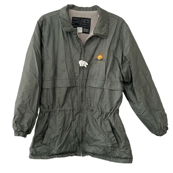 Northern Sun Jackets & Blazers - EUC Vintage Northern Sun Canada 90’s Women’s Polar Bear Windbreaker Green Size M